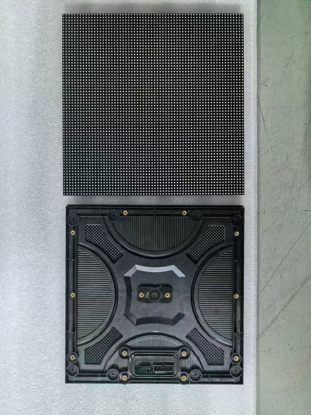 HD Stage P3.91 with Cabinet 50 - Outdoor Lighting Rental avis et prix