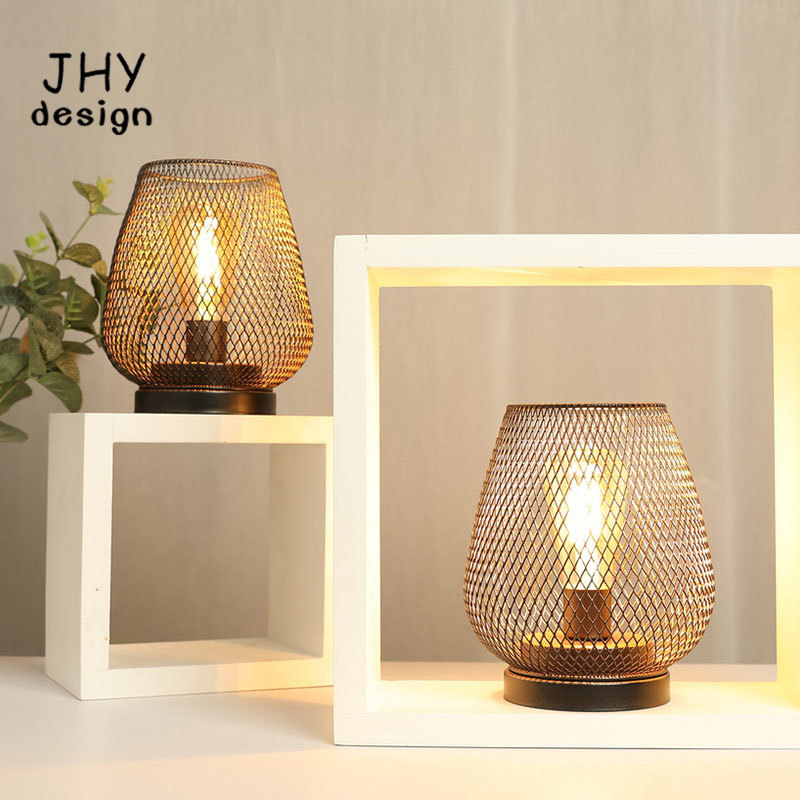 Metal Cage Table Lamp LED Lant - Outdoor Lighting Accent avis et prix